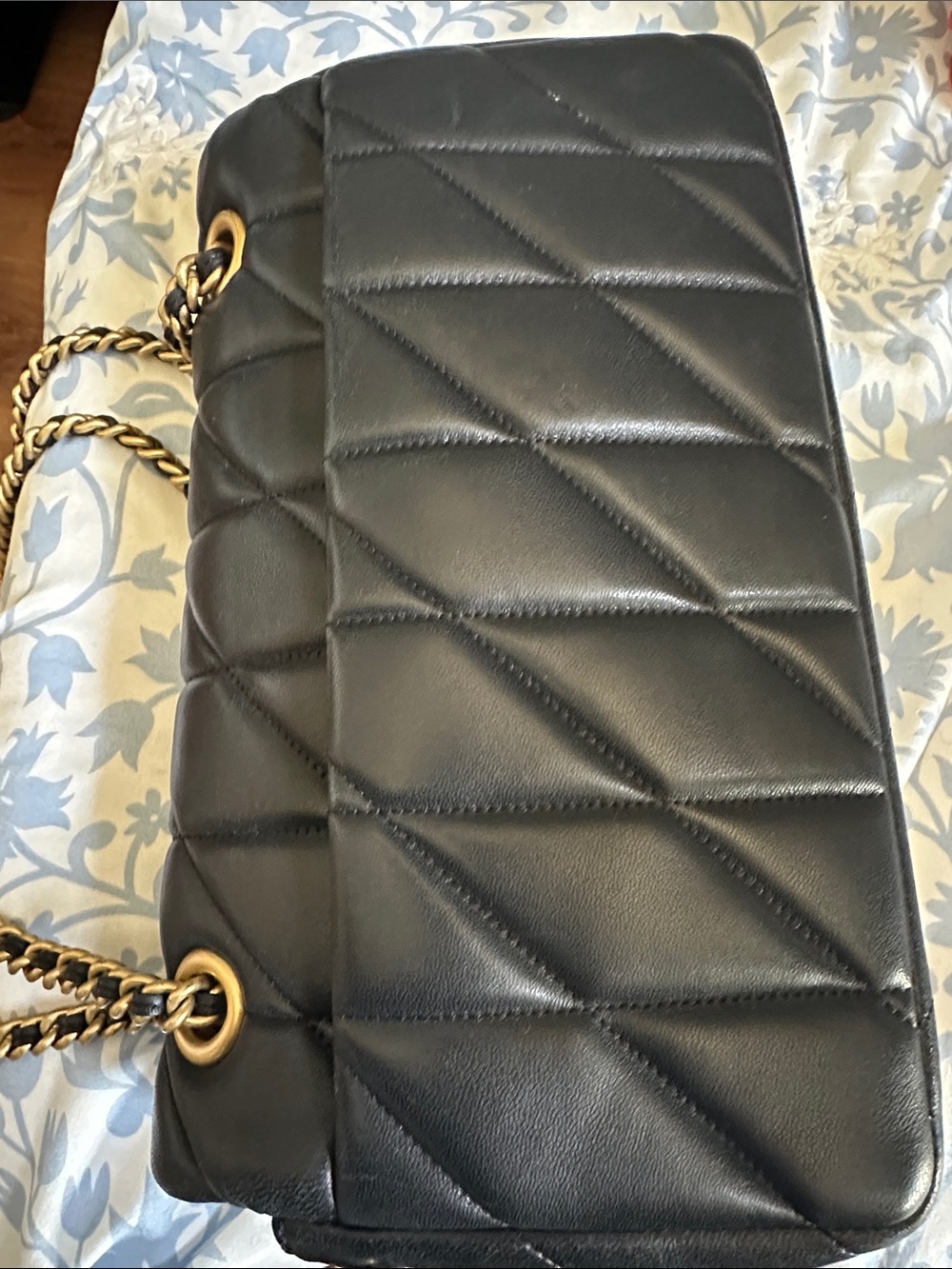 Coach Black Quilted Tabby 26 Leather Shoulder Bag with Gold Hardware - Picture 9 of 16